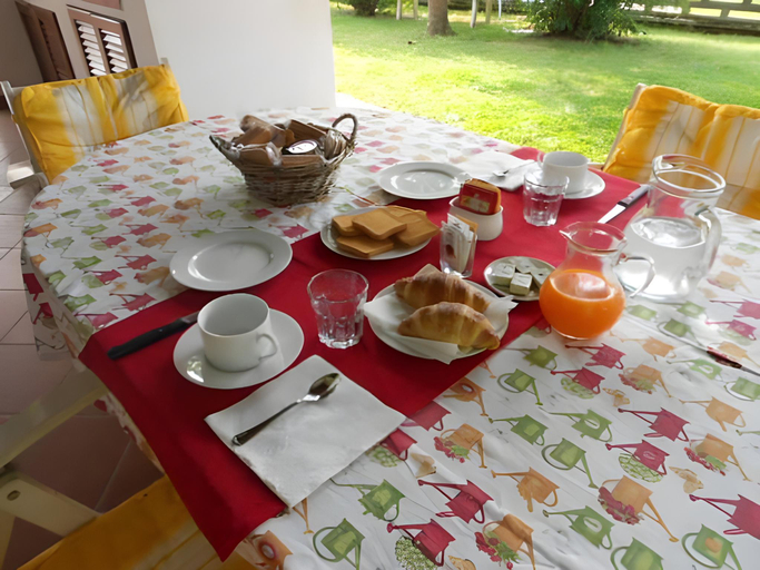 Others 2, B&B Come A Casa, Biella