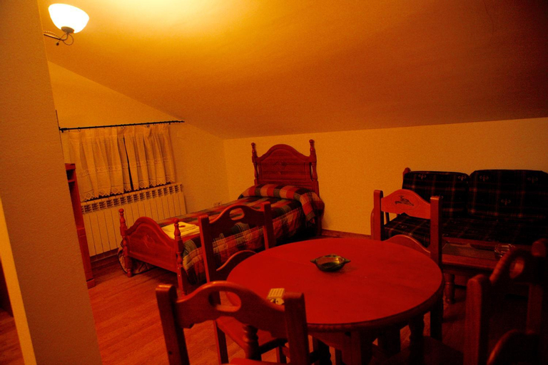 Apartamentos Turisticos Casa Pastor, Segovia