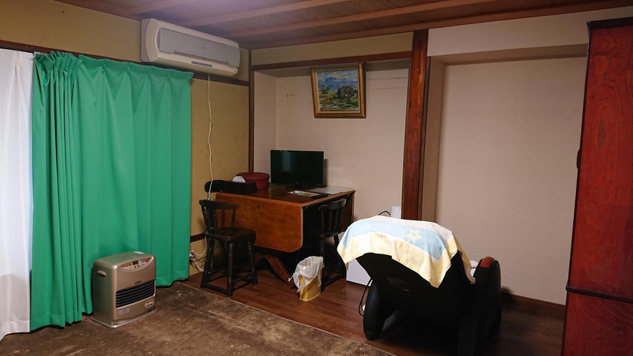 Bedroom 2, Live Cafe Hisui No Umi, Itoigawa