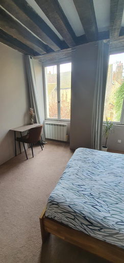 Others 4, Chambre avec salle de bain, Nièvre