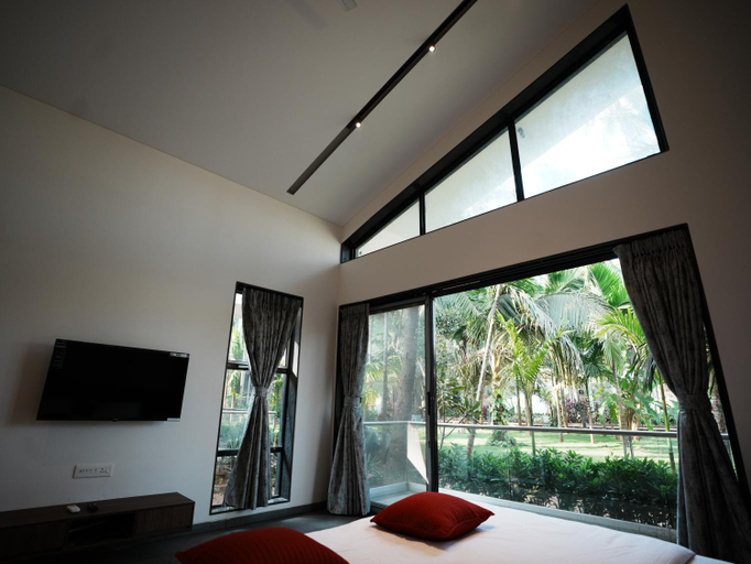 Others 5, Coco Palms Resort, Diveagar