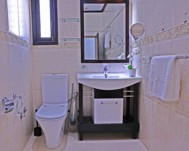 Bathroom 2, Hotel La Casa Blanca, Tétouan