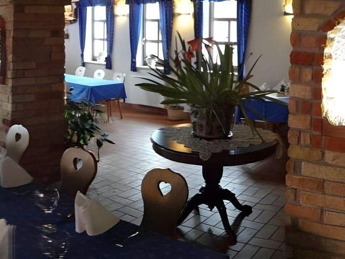 Food & Drinks, Szel Fiai Fogado, Győr