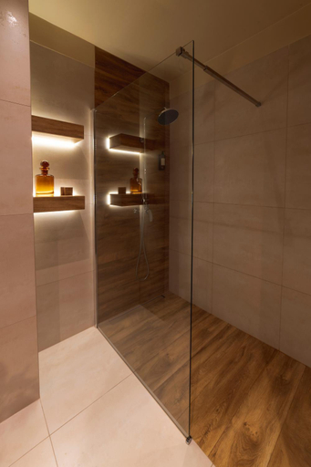 Bathroom 2, Zloty Gron Resort & Spa, Cieszyn