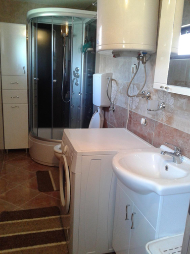 Others 4, Apartmani Sobe Sljivancanin