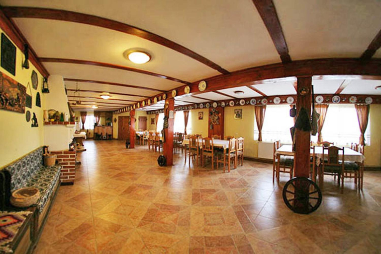 Food & Drinks, Pensiunea Printul Vlad, Saliste
