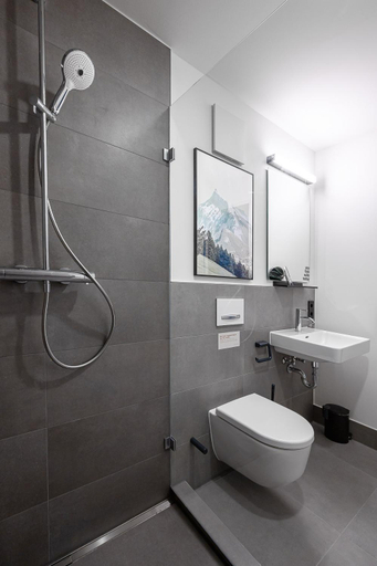 Bathroom 3, Limehome Stuttgart Elsenhansstr, Stuttgart