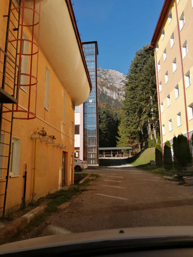 Others 4, HOSTEL CPPI Nord, Busteni