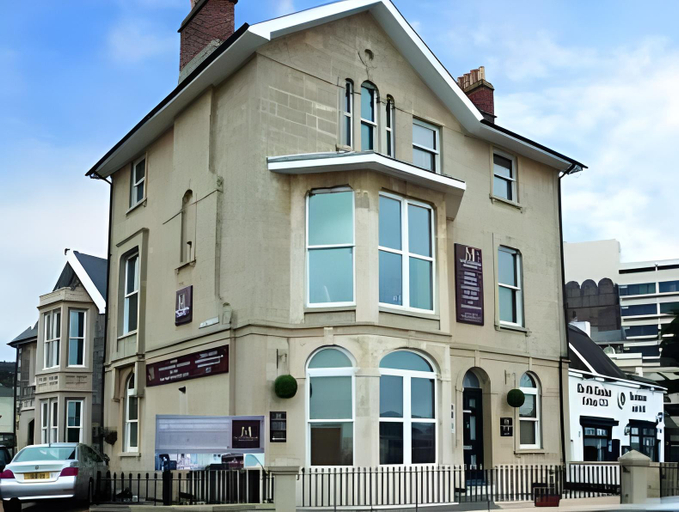 Others 4, Victoria Mansions Hotel Apartments, North Somerset