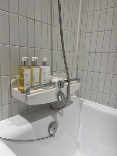 Bathroom 12