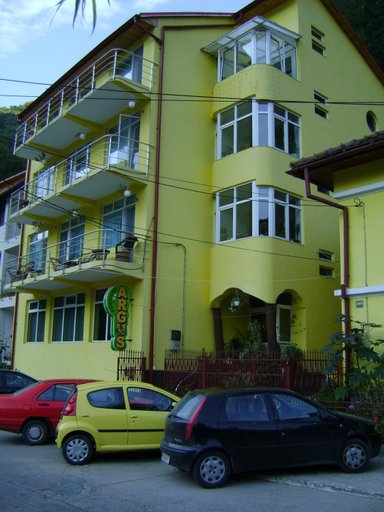 Others 5, Pensiunea Argus, Baile Herculane