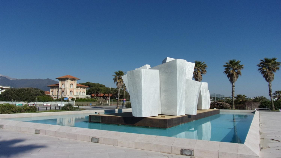 Daniela Apartments - Happy Rentals, Massa Carrara