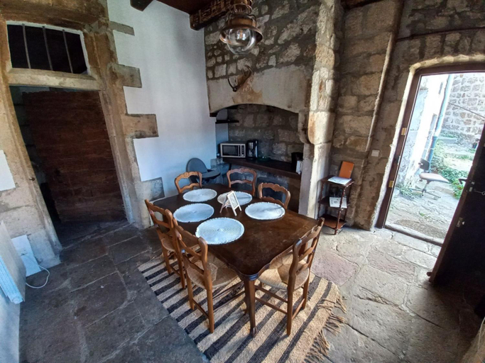 Others 5, Appartement atypique, Ardèche