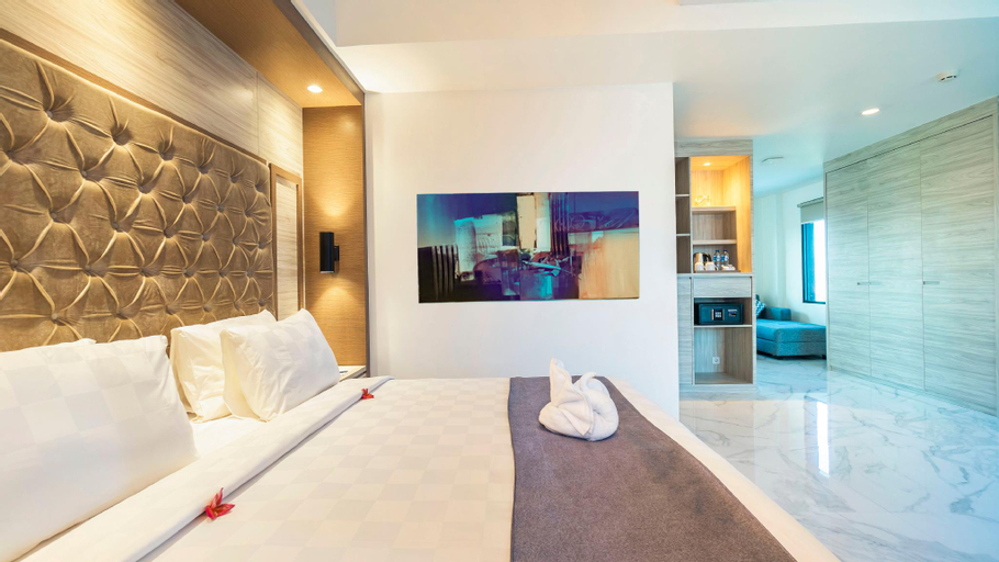 Bedroom 13