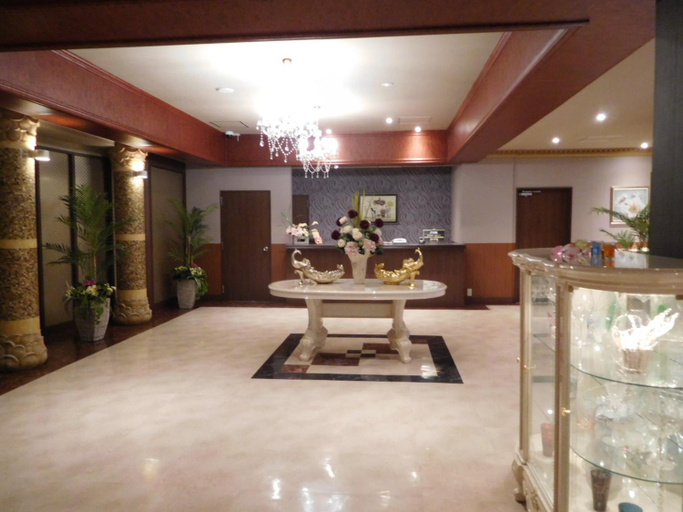 Others 5, AURA Seki Inter (Adult Only), Kameyama