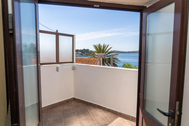 Others 4, Apartments Caric, Hvar