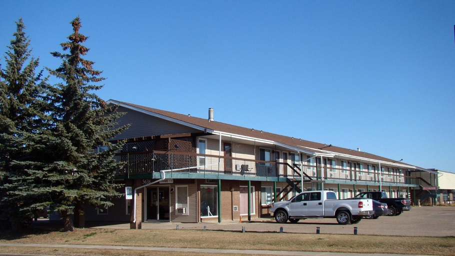 Others 5, King's Motel & Restaurant, Division No. 12