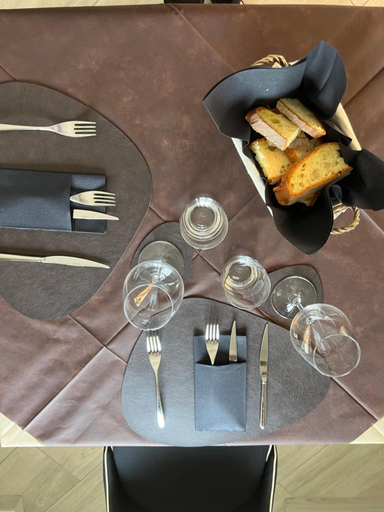 Food & Drinks 2, Atomos, Caserta