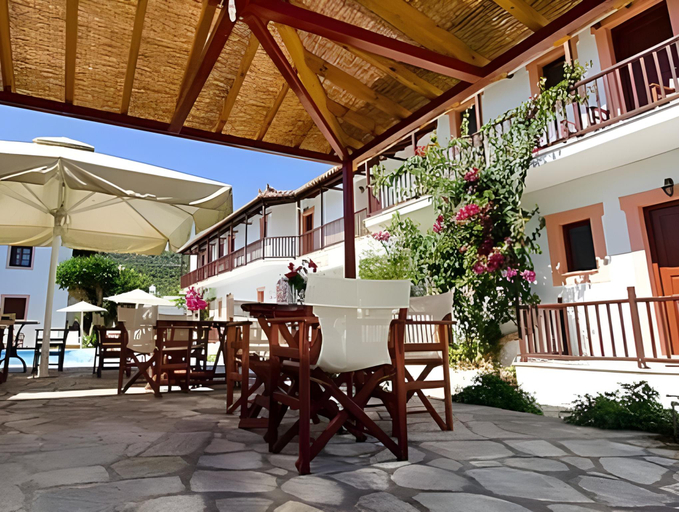 Food & Drinks 3, Marigoula Village, Thessaly