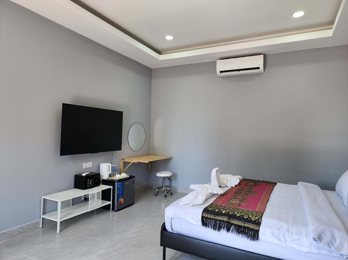 Bedroom 6