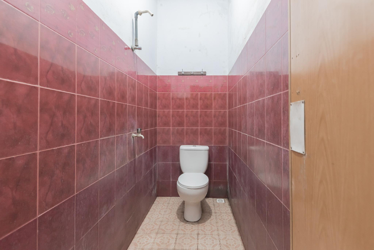 Bathroom 6