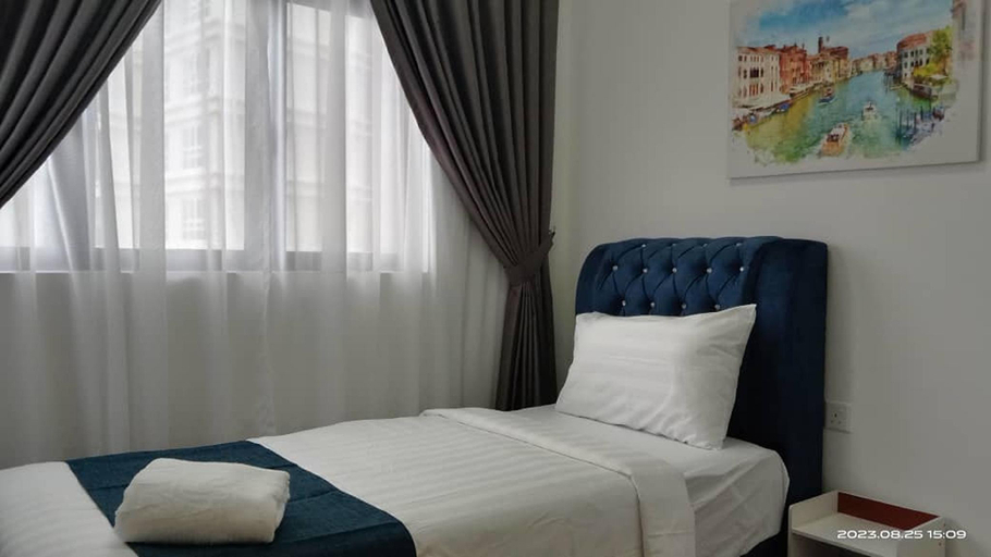 Bedroom 9