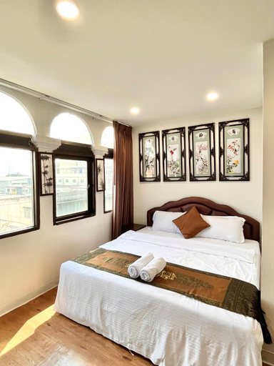 Bedroom 3, Longzhu Guesthouse, Khlong San