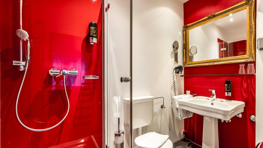Bathroom, Hotel am Museum Koln, Köln