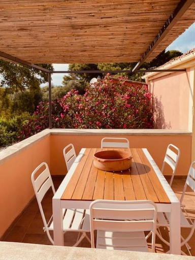 Others 4, Casa la meridiana, Savona