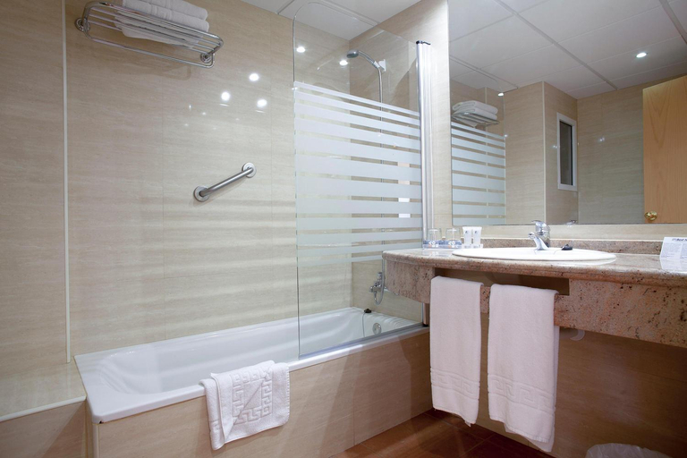 Bathroom 4, Best Oasis Park, Tarragona