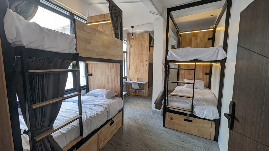 Bedroom 9