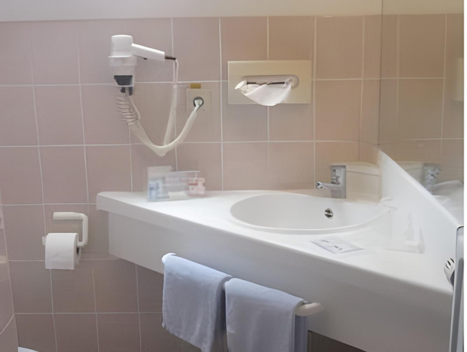 Bathroom 2, Hotel Les Eleveurs, Vlaams Brabant