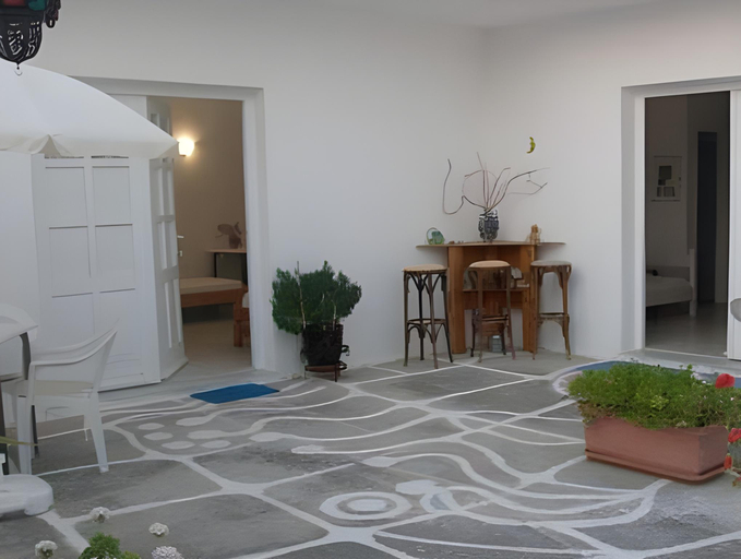 Others 5, Grozos Rooms, South Aegean