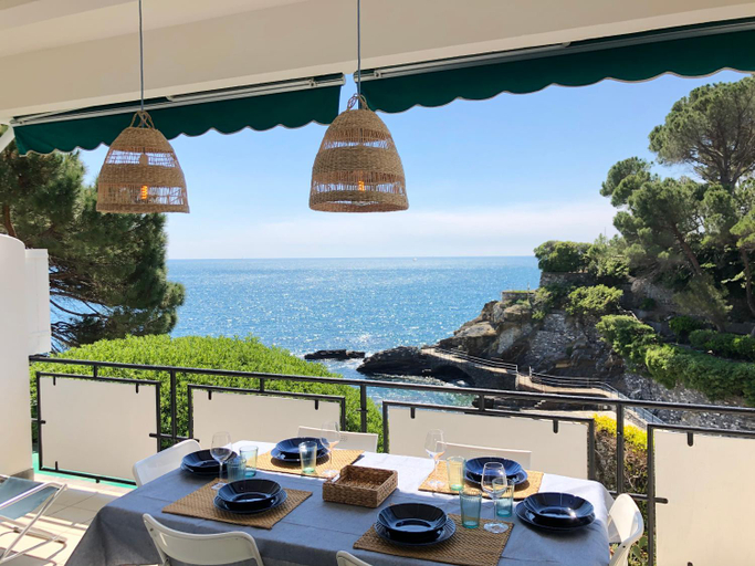 Food & Drinks, Un Passo dal Mare, Genova