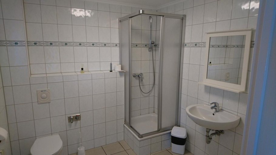 Bathroom, Gasthaus Zur Hecke, Dahme-Spreewald