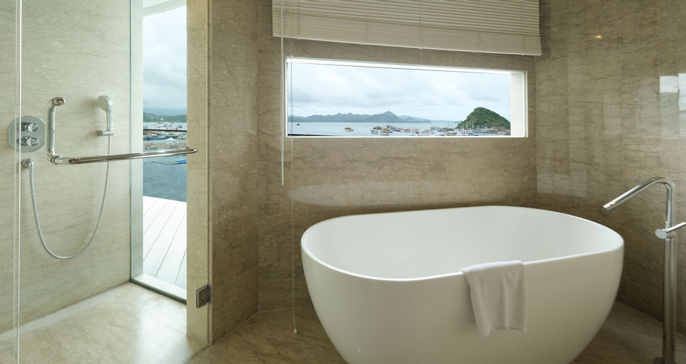 Bathroom 3