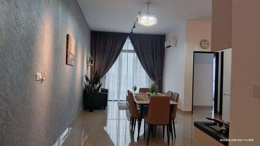 Dining Room 5