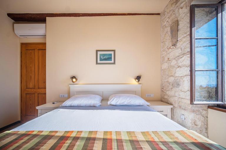 Bedroom 3, Villa on Bisevo - transfer and car included, 5 min to the sea, Komiža