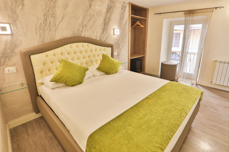 Bedroom 2, Grottini Luxury Suites ~ Pantheon, Rome