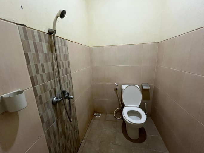Bathroom 3
