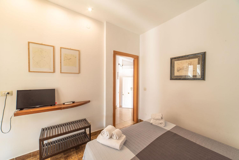 Bedroom 3, Borgo Marino Plemmirio, Syracuse