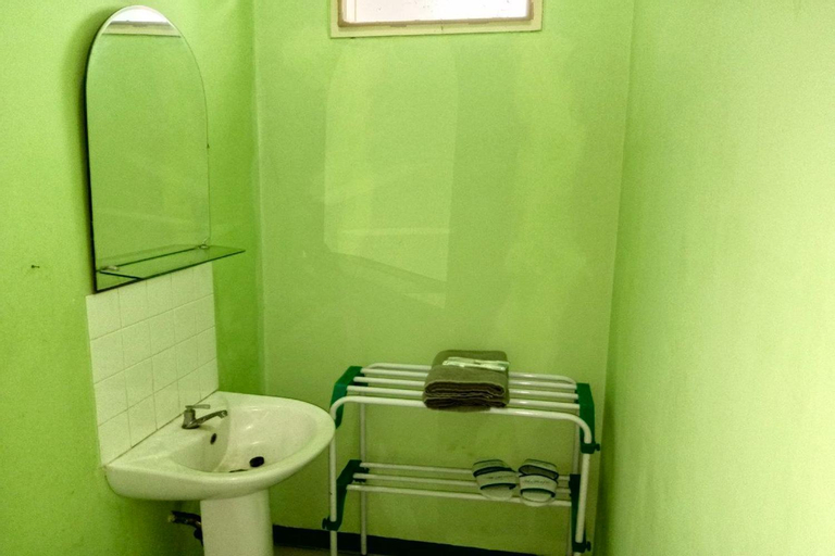 Bathroom 6