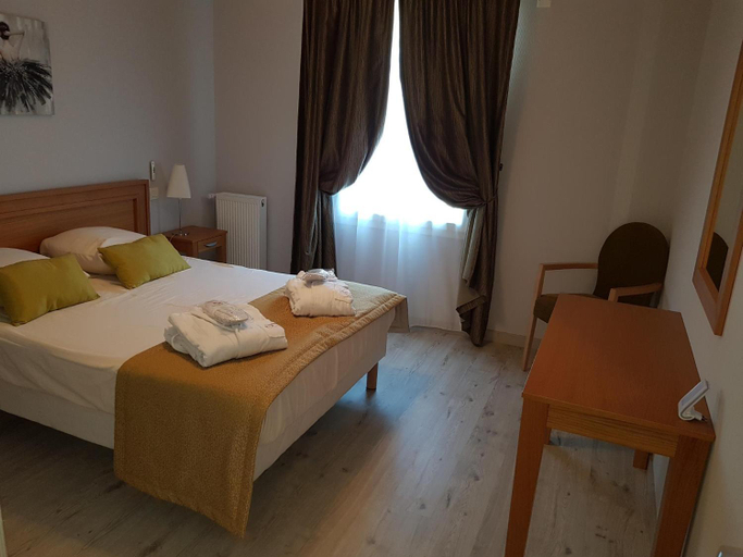 Bedroom 3, Domitys Les Cigales du Luberon, Vaucluse