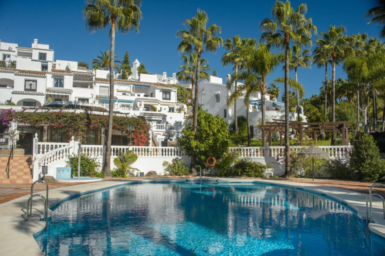 Others 2, Casablanca 31 Oasis Properties, Málaga