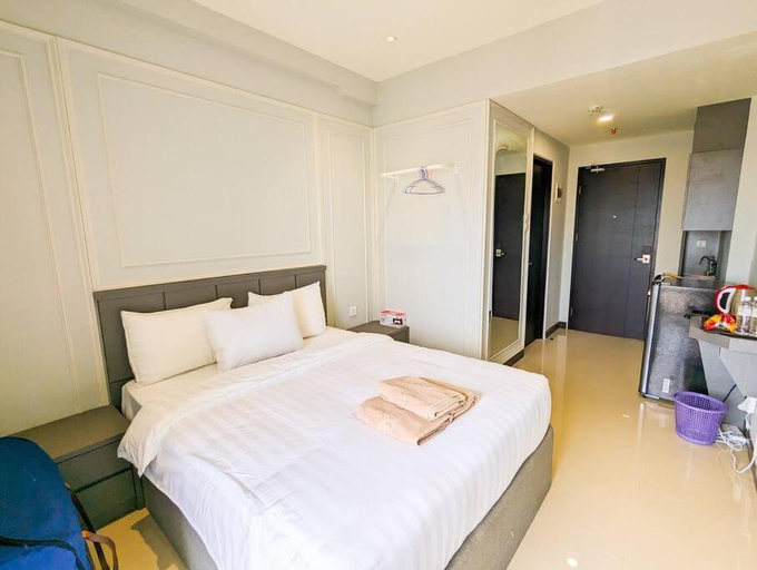 Bedroom 12