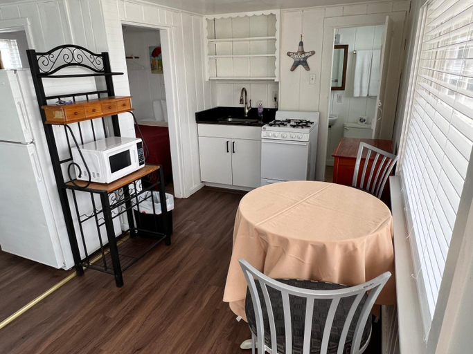 Dining Room 5