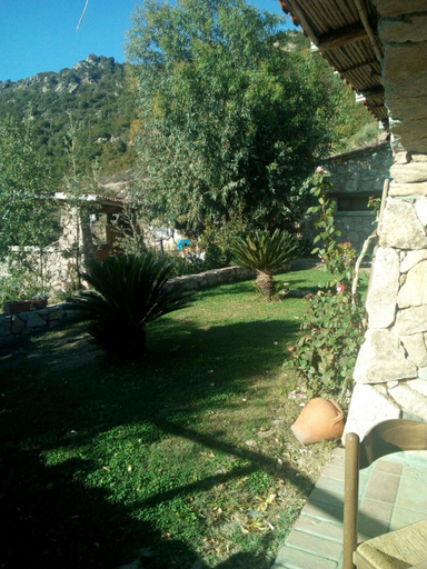 Others 5, Agriturismo Jannas, Nuoro