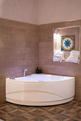 Bathroom 2, AL CONSOLE DEPANDANCE, Bari