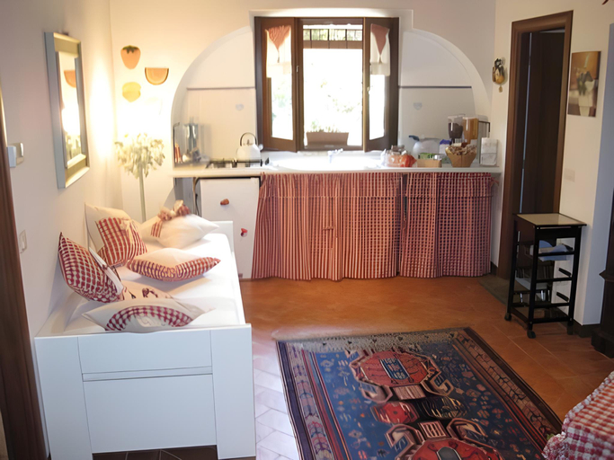 Others 3, B&B Michelangeli - Private parking, Terni