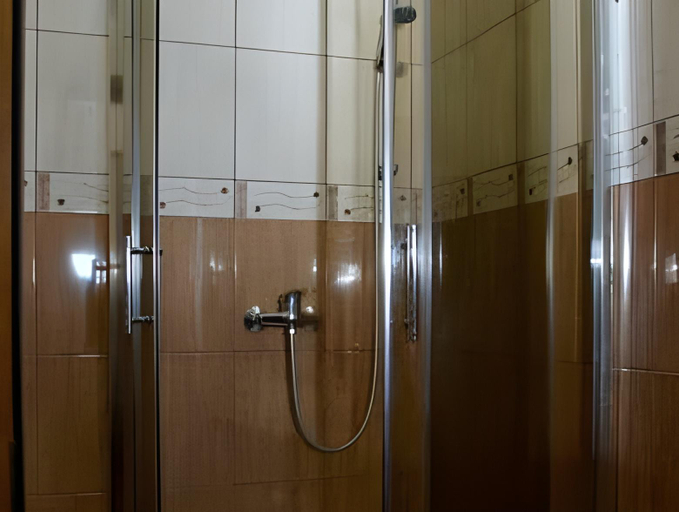 Bathroom 3, Hotel Amber, Warsaw